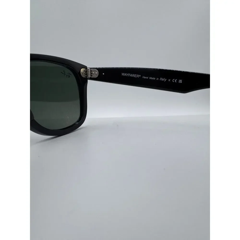 Ray-Ban frame color